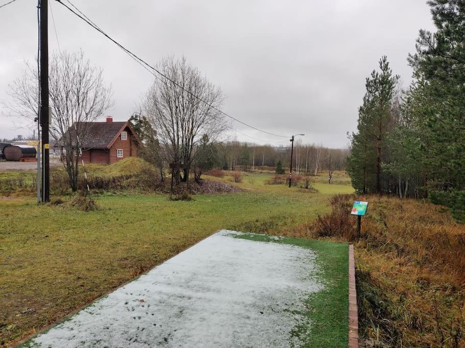 Tapa Cottage Next To Disc Golf. Exterior photo