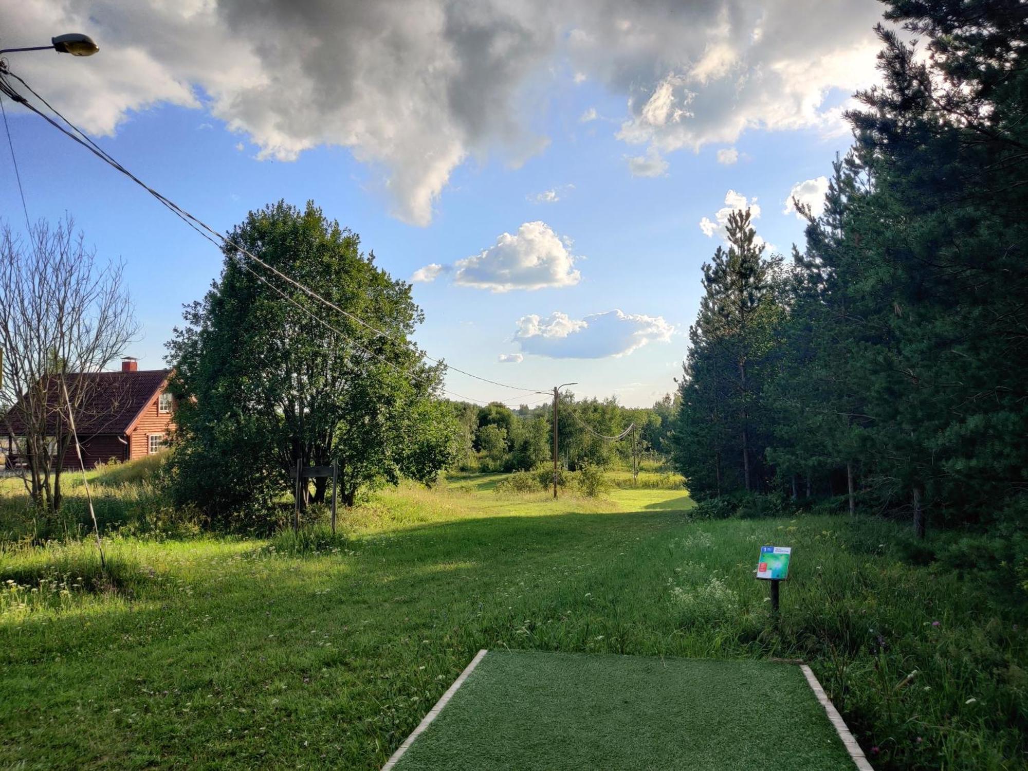 Tapa Cottage Next To Disc Golf. Exterior photo